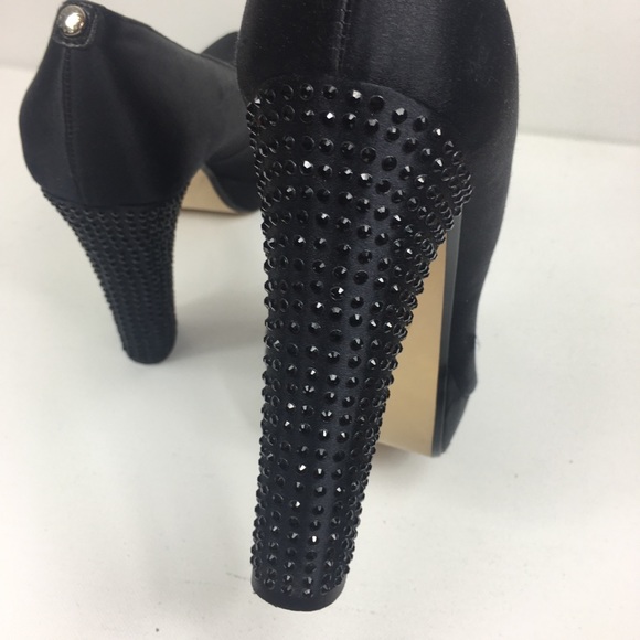 MICHAEL Michael Kors Shoes - MICHAEL Michael Kors Nadia Satin Pump